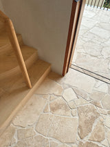 Crazy Pave - Linen Travertine