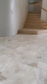 Crazy Pave - Linen Travertine